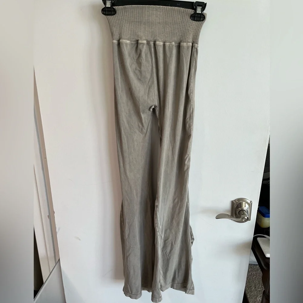 FP Movement Good Karma Flare Leggings - various sizes - Picture 6 of 9